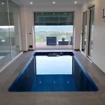 Wunderschoenes Mit Pool Und 360- Blick By Interhome