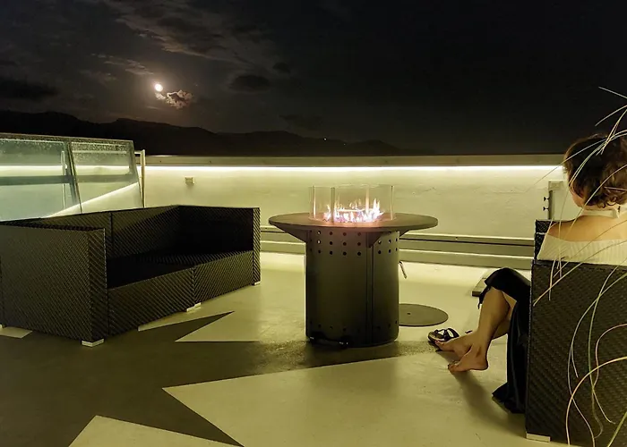 Wunderschoenes Mit Pool Und 360- Blick By Interhome